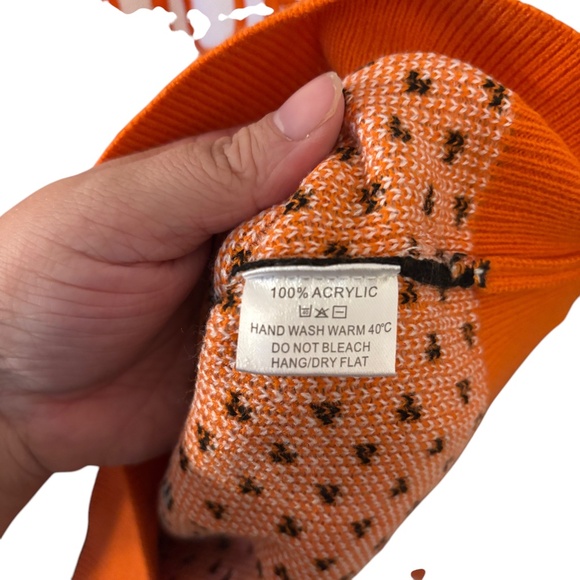 Tito’s Handmade Vodka Holiday Sweater “Let It Pour” Size Small UNISEX Christmas - Picture 12 of 15